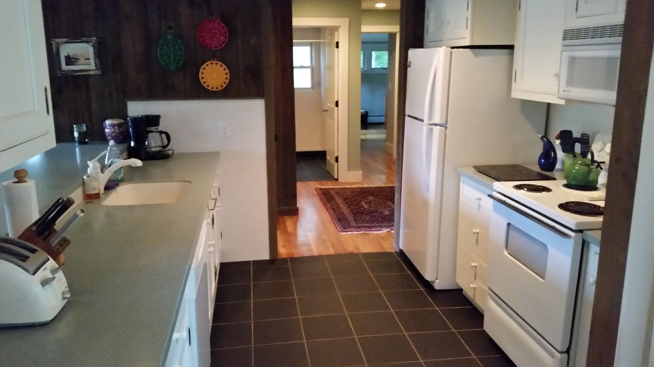 Photo of Kitchen in Center Lovell