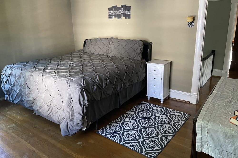 Photo of Bedroom in Auburn