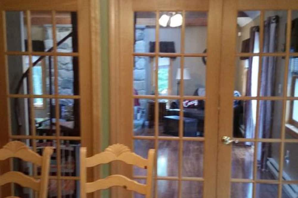 Photo of Bedroom in Conway