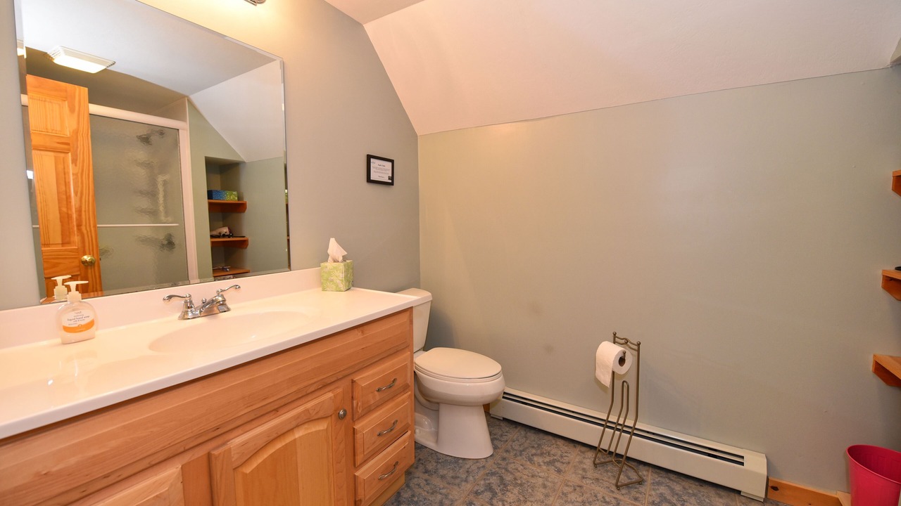 Photo of Bathroom in Center Conway