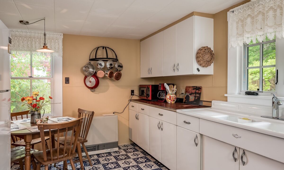 Photo of Kitchen in Melvin Village