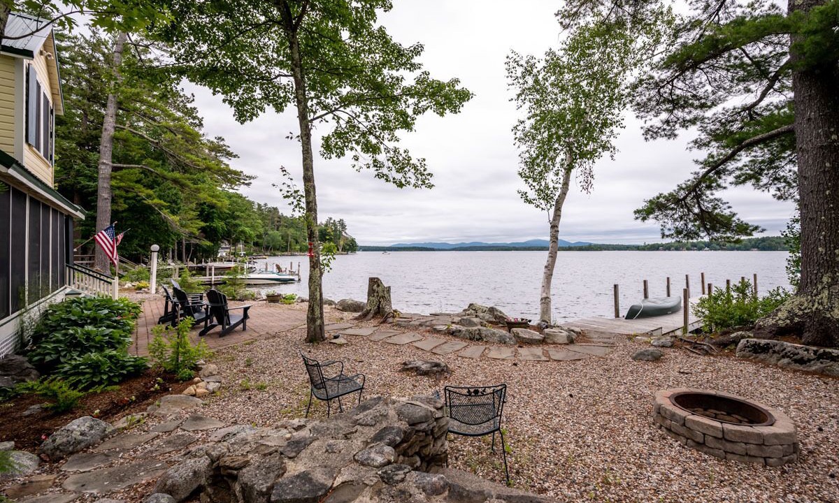 Photo of Outdoor in Melvin Village