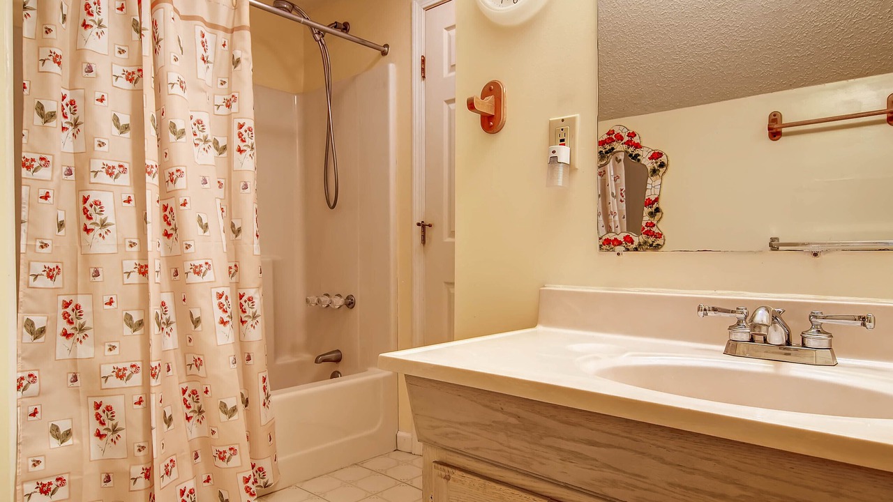 Photo of Bathroom in Bridgewater Corners