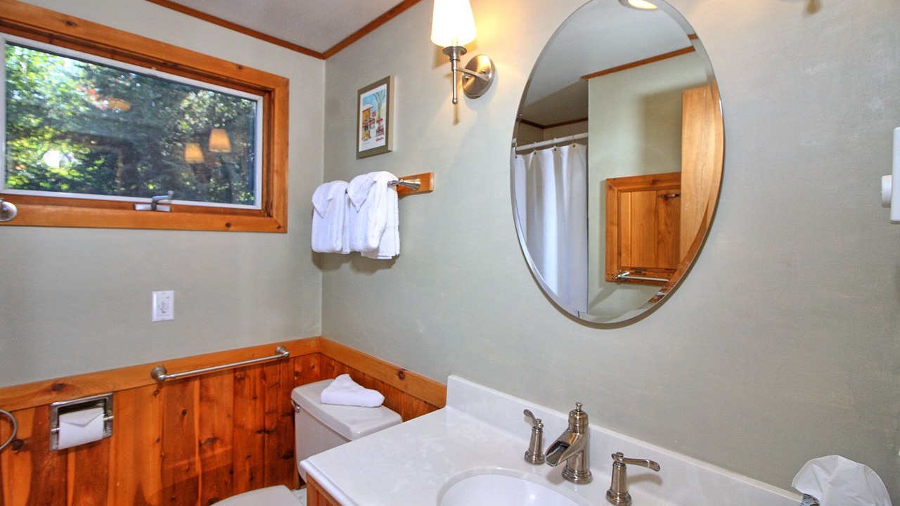 Photo of Bathroom in Pittsfield