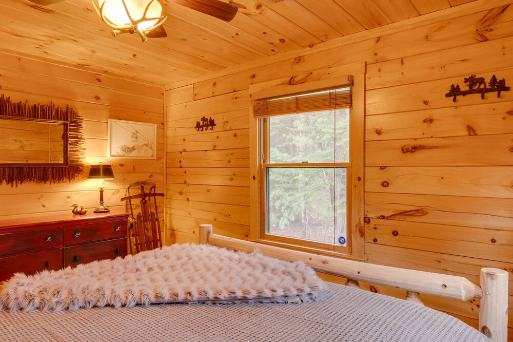 Photo of Bedroom in Bethel