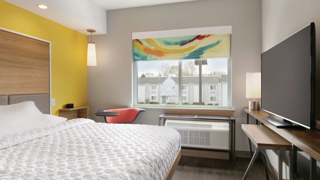 Photo of Bedroom in Williamsville