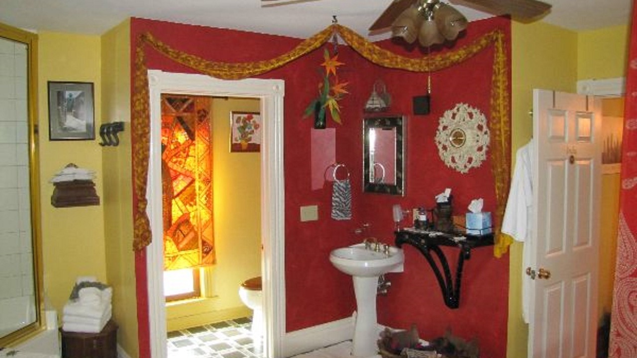 Photo of Bathroom in Springville
