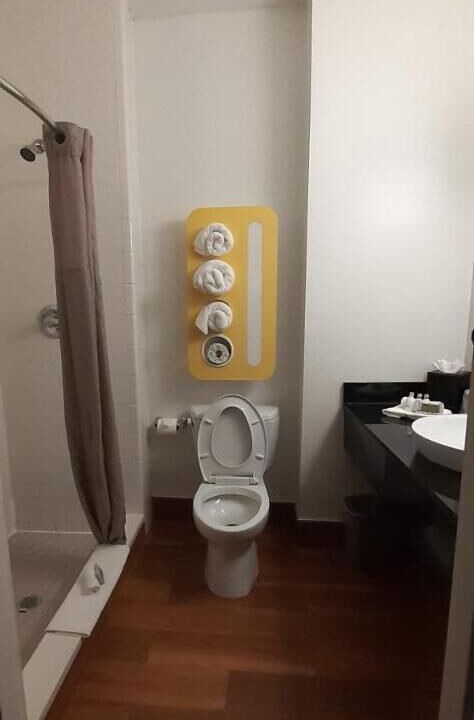 Photo of Bathroom in Hunters Point