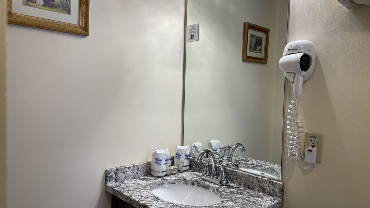 Photo of Bathroom in Fenway–Kenmore