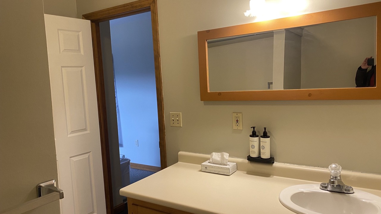 Photo of Bathroom in Lyndon