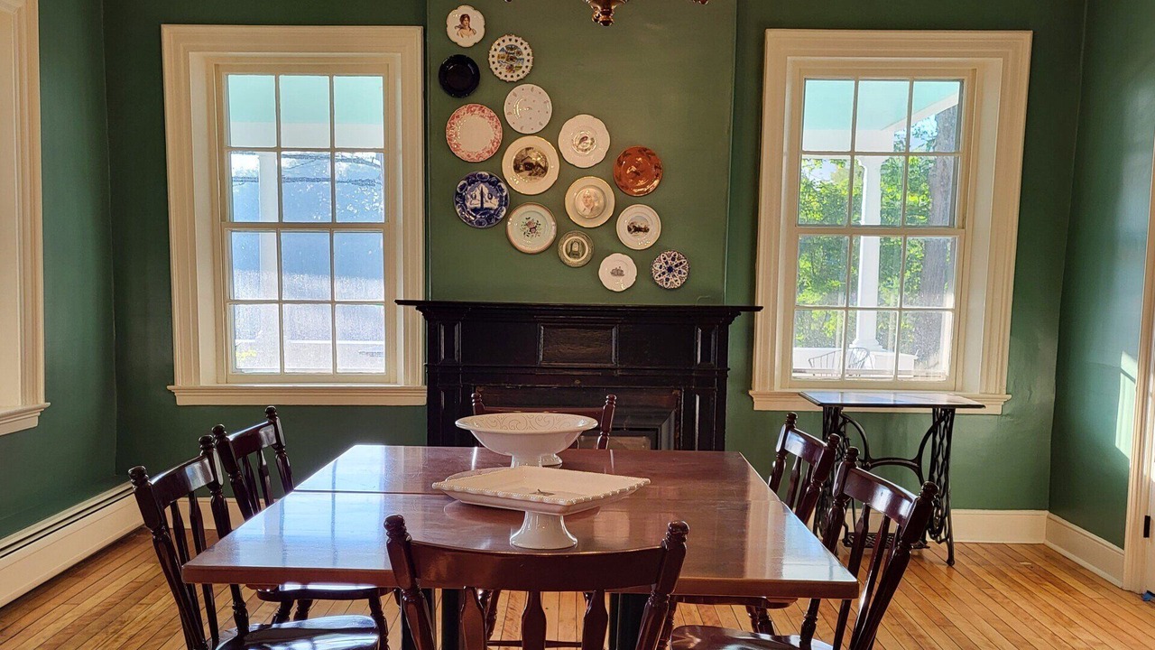 Photo of Livingroom in Stowe Area