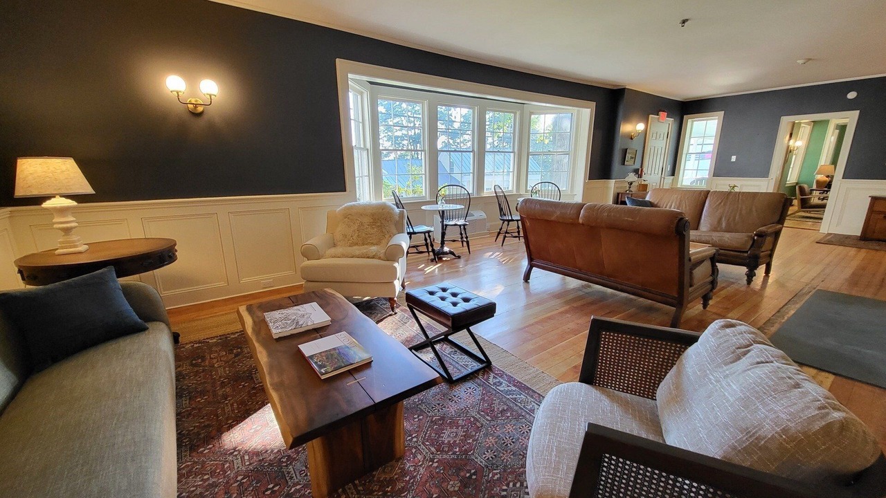 Photo of Livingroom in Stowe Area