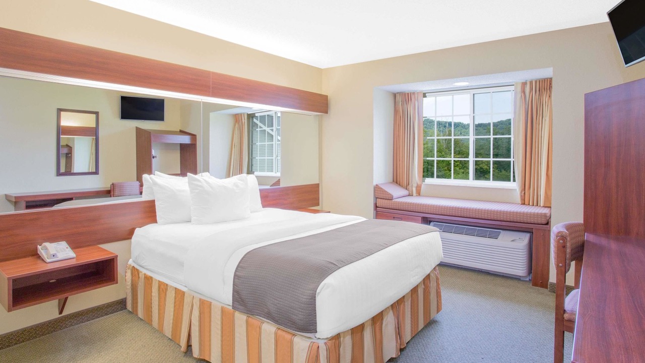 Photo of Bedroom in Sutton