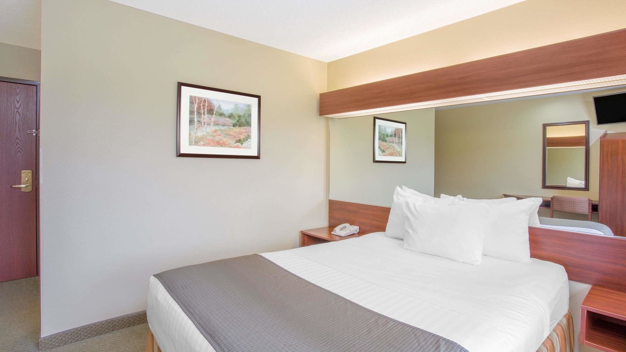 Photo of Bedroom in Sutton