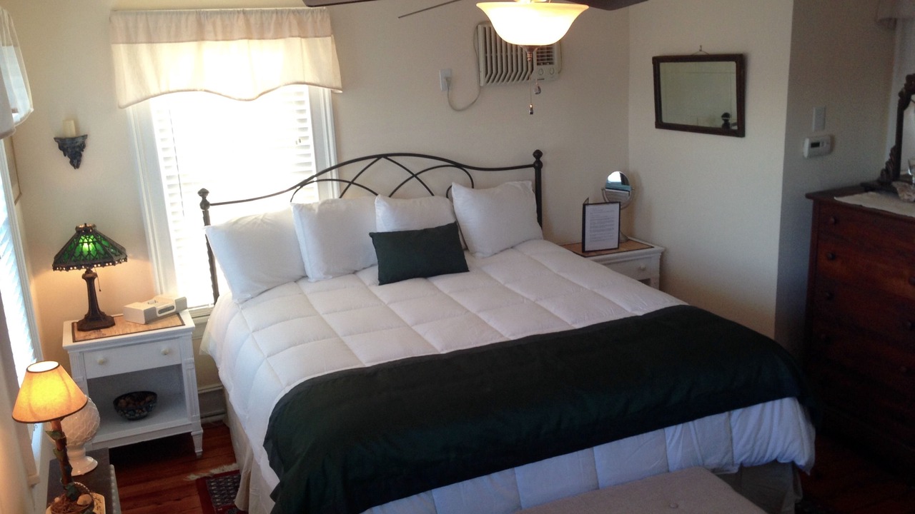Photo of Bedroom in Greenport