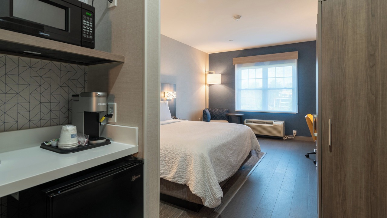 Photo of Bedroom in Seabrook