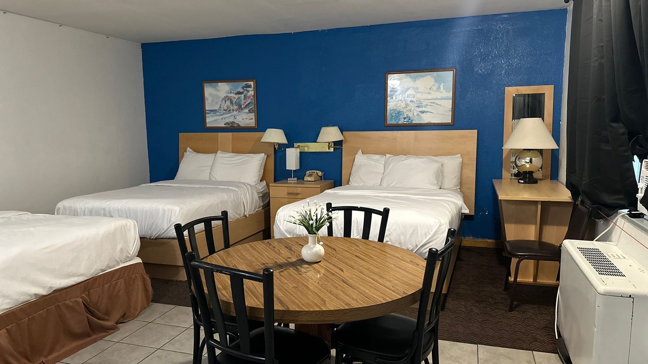 Photo of Bedroom in Lattingtown