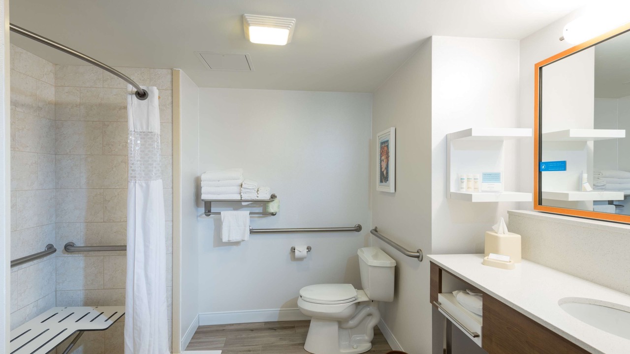 Photo of Bathroom in Jamestown