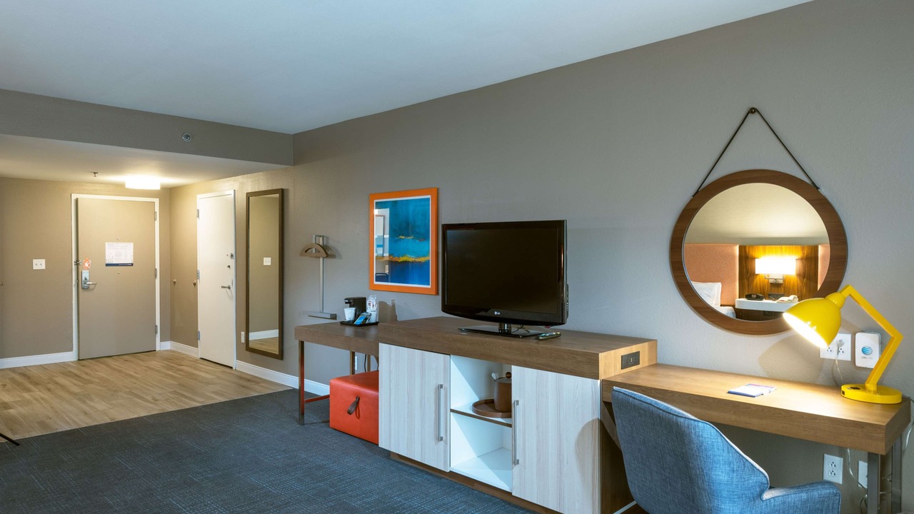 Photo of Bedroom in Jamestown