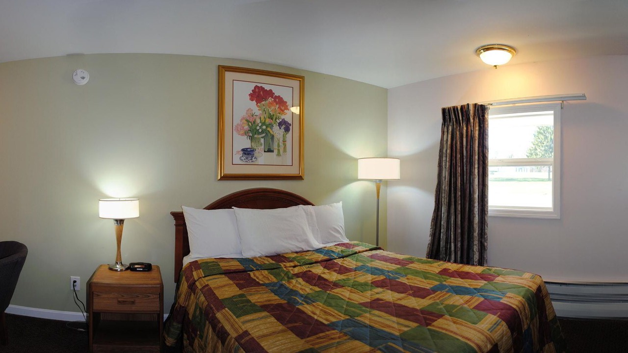 Photo of Bedroom in Bellows Falls