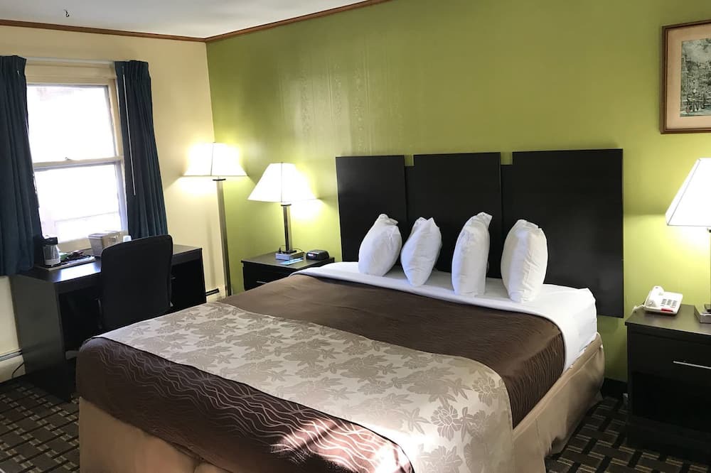 Photo of Bedroom in East Haven  Rutland County