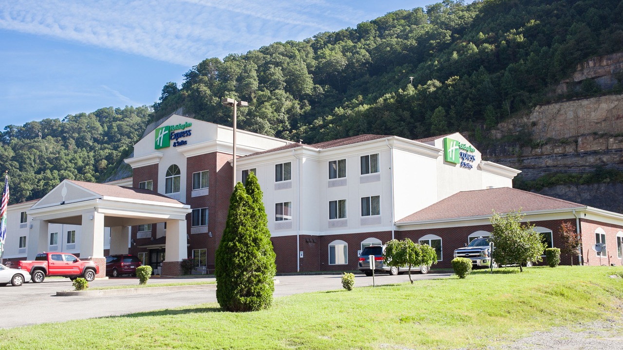 Photo of Outdoor in Mount Gay-Shamrock