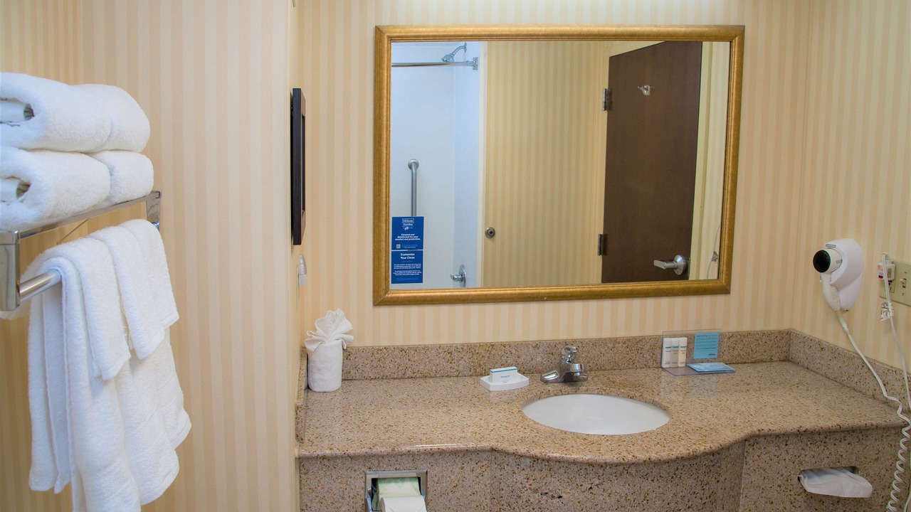 Photo of Bathroom in Lewisburg