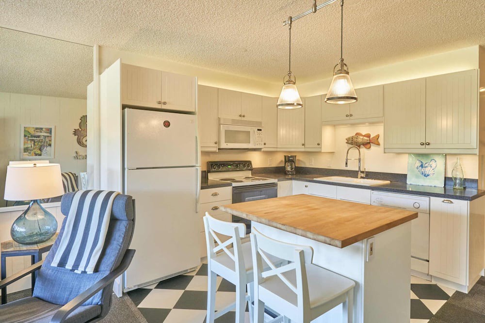 Photo of Kitchen in Neskowin