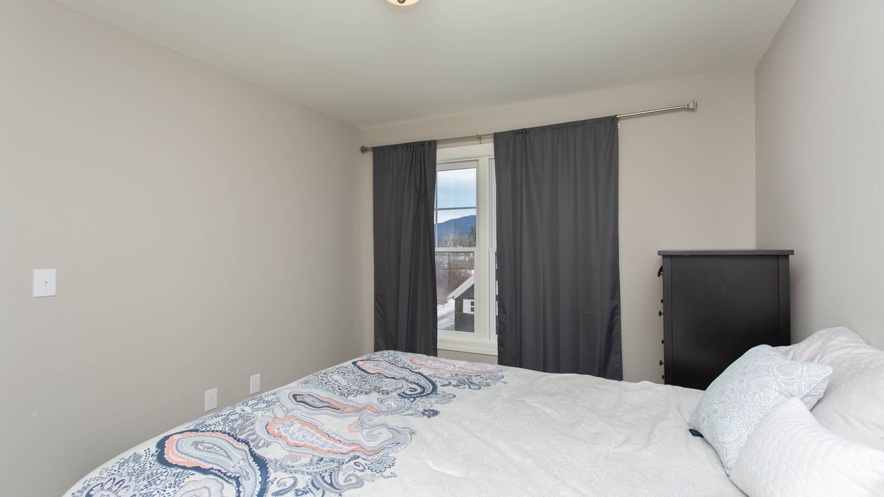 Photo of Bedroom in Bolton Landing