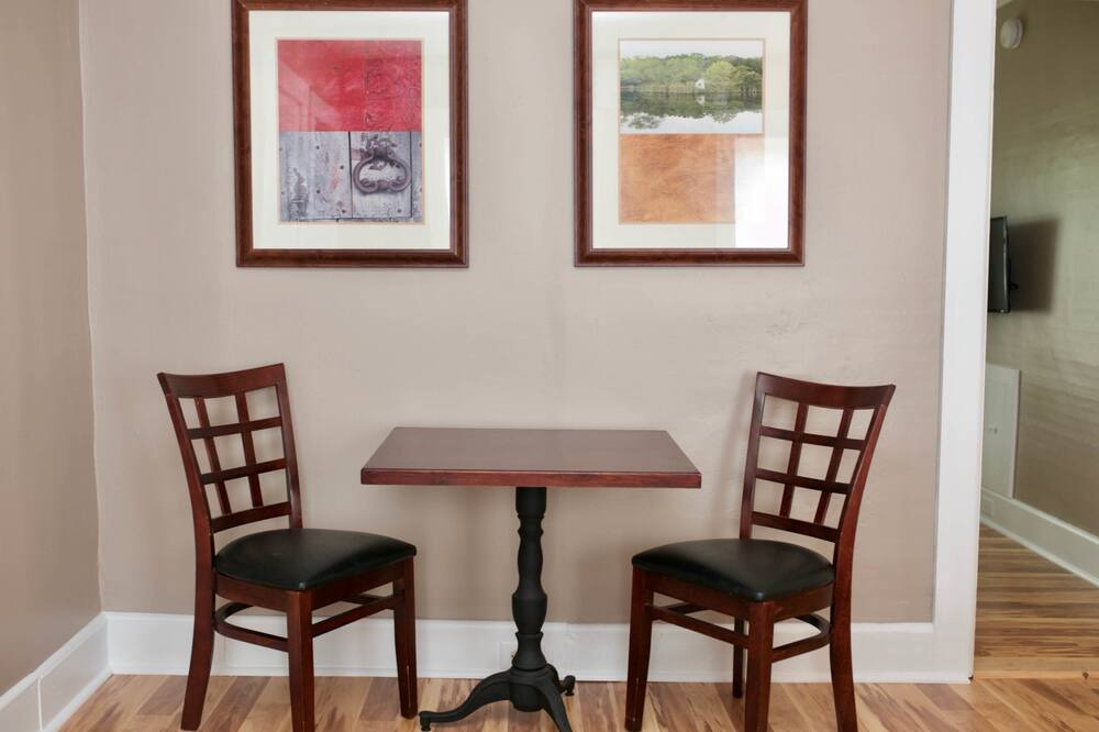 Photo of Livingroom in Brattleboro