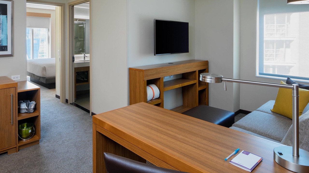 Photo of Bedroom in Hunters Point