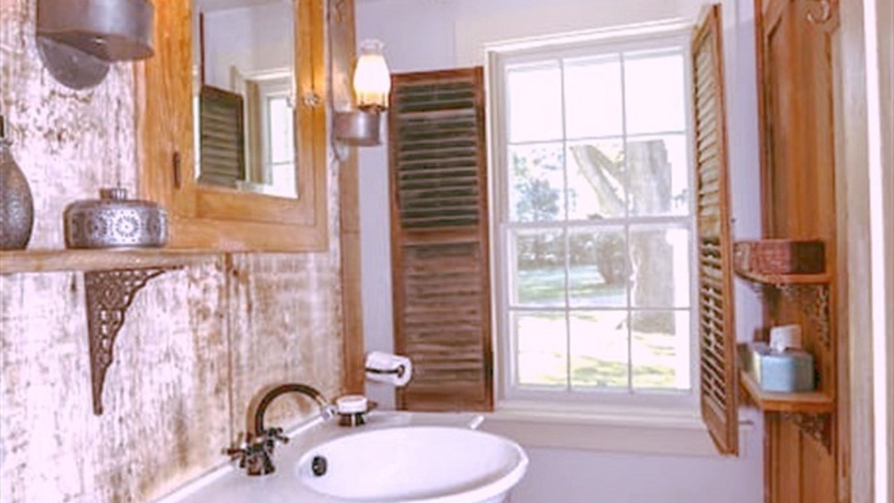 Photo of Bathroom in Addison