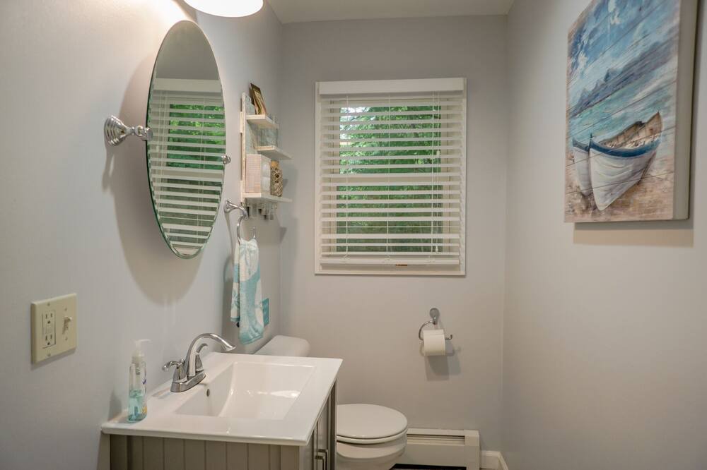Photo of Bathroom in North Lake George