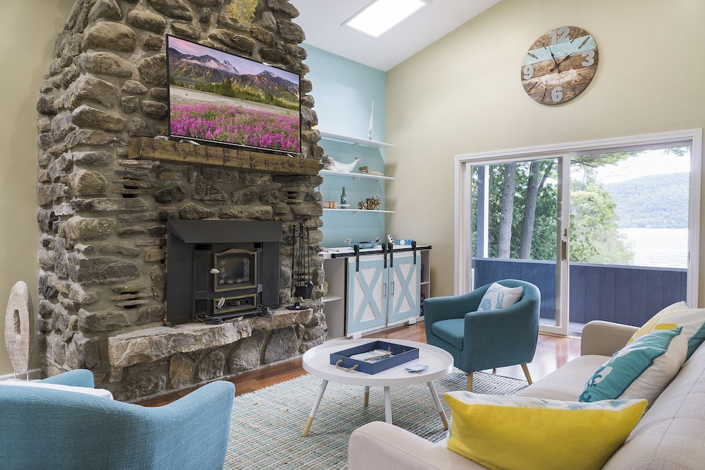 Photo of Livingroom in North Lake George