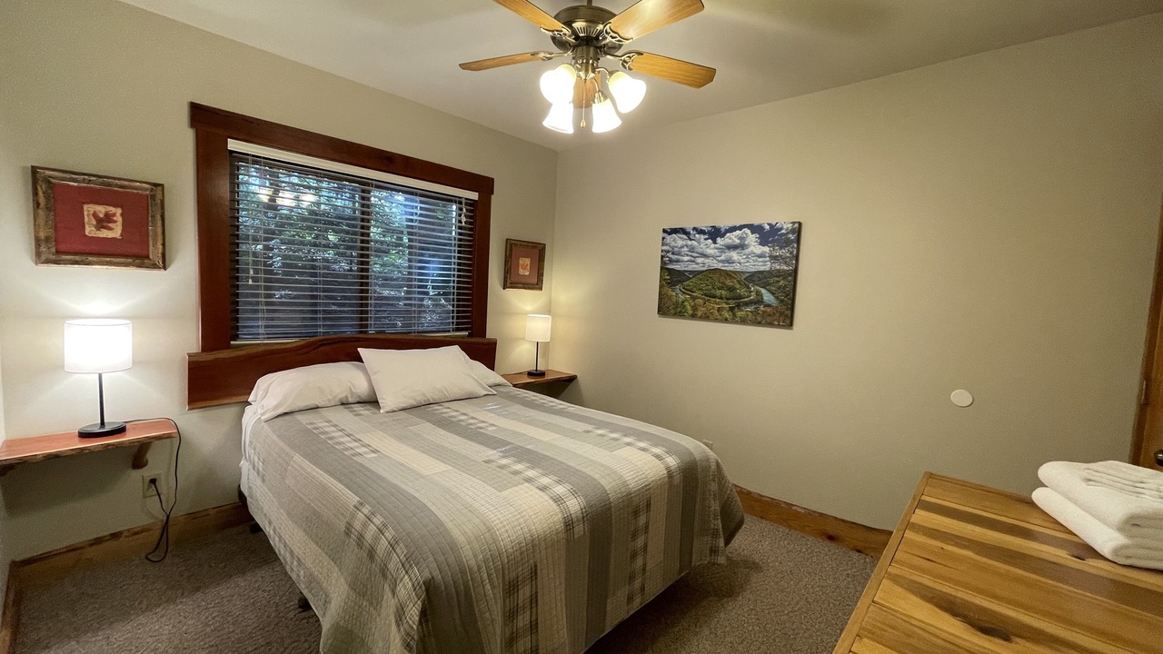 Photo of Livingroom in Victor