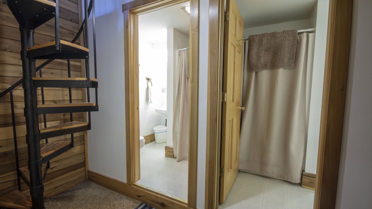 Photo of Bathroom in Victor