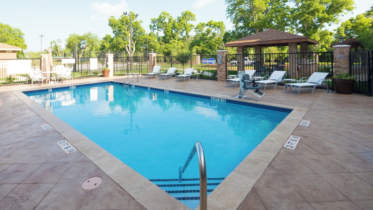 Photo of Outdoor in Lake Jackson
