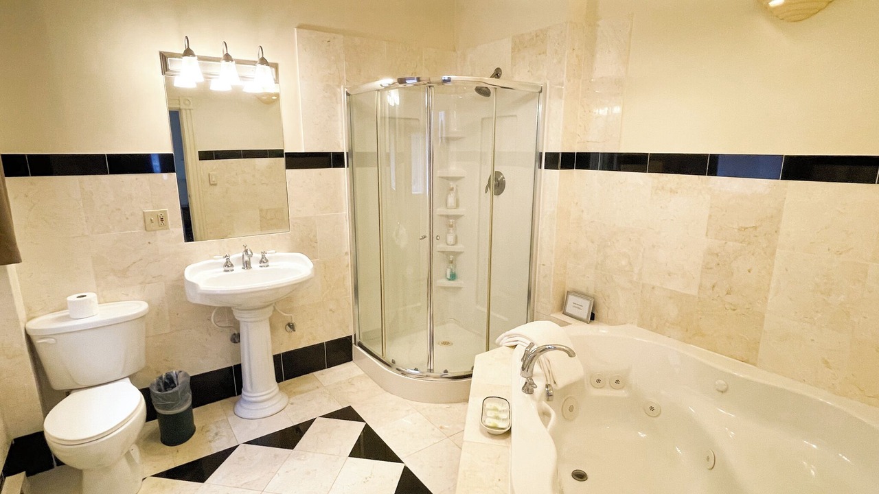 Photo of Bathroom in Brandon