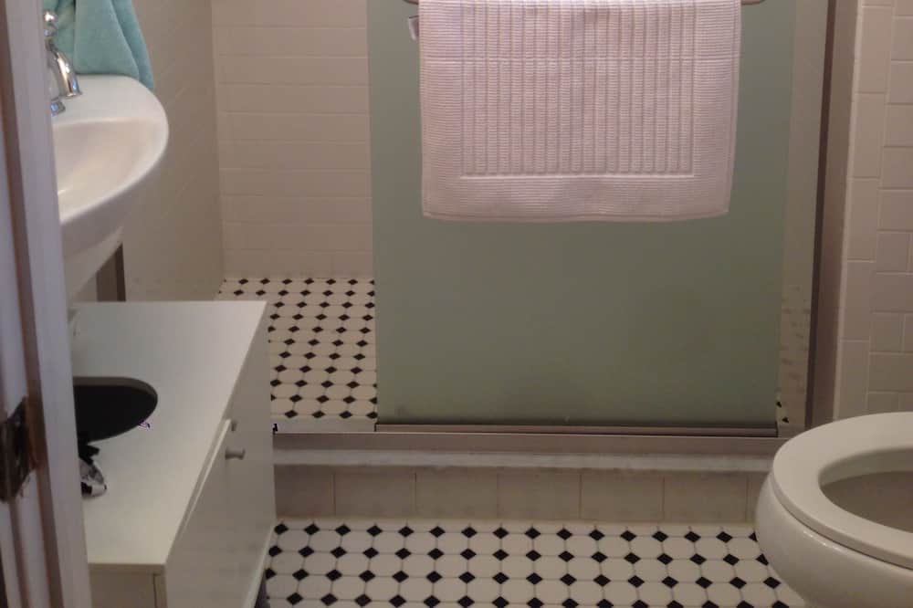 Photo of Bathroom in Bennington