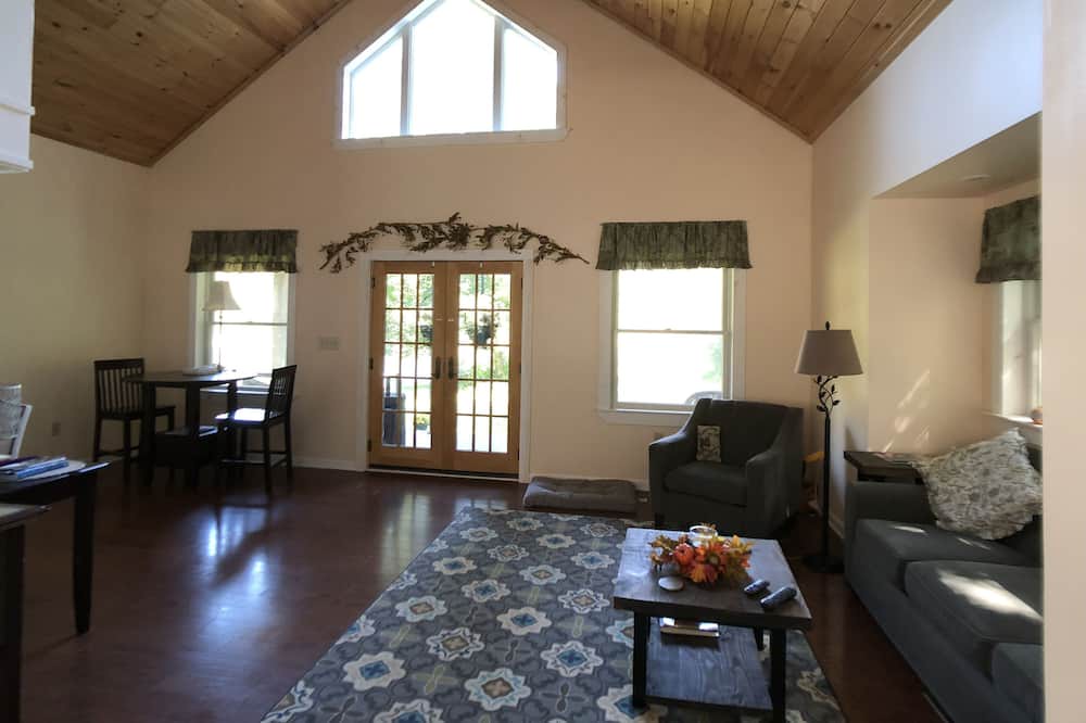 Photo of Livingroom in Bennington
