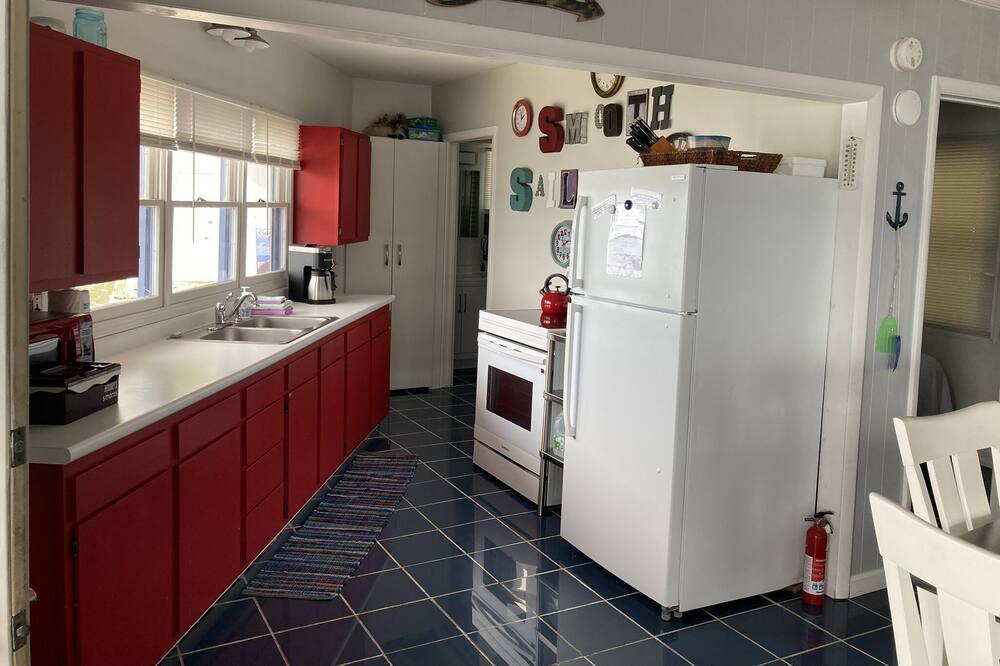 Photo of Kitchen in Burdett