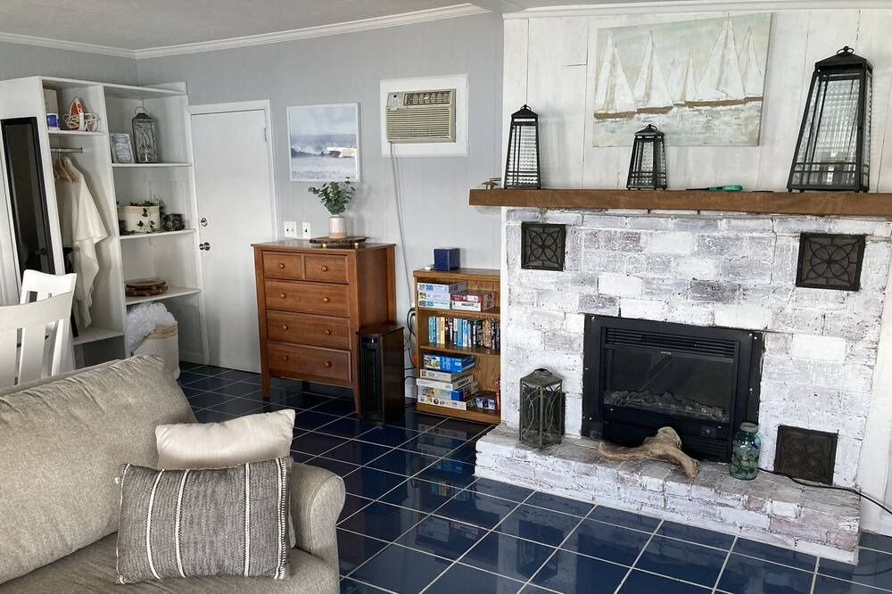Photo of Livingroom in Burdett
