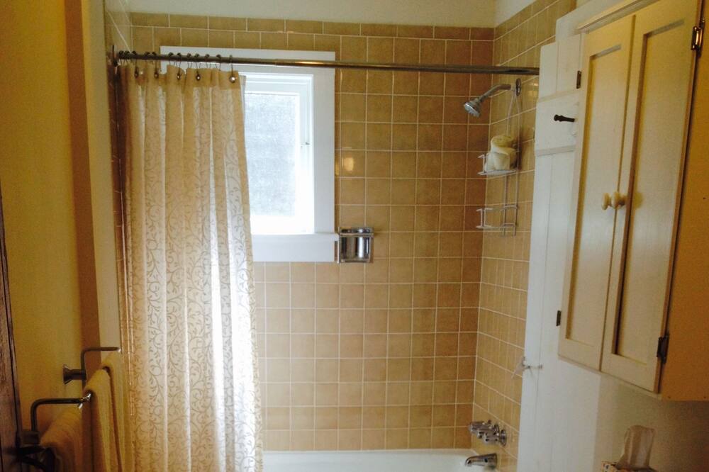 Photo of Bathroom in Kingston