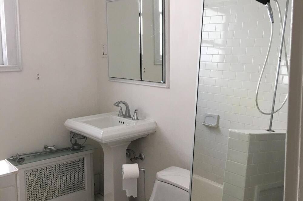 Photo of Bathroom in Trenton