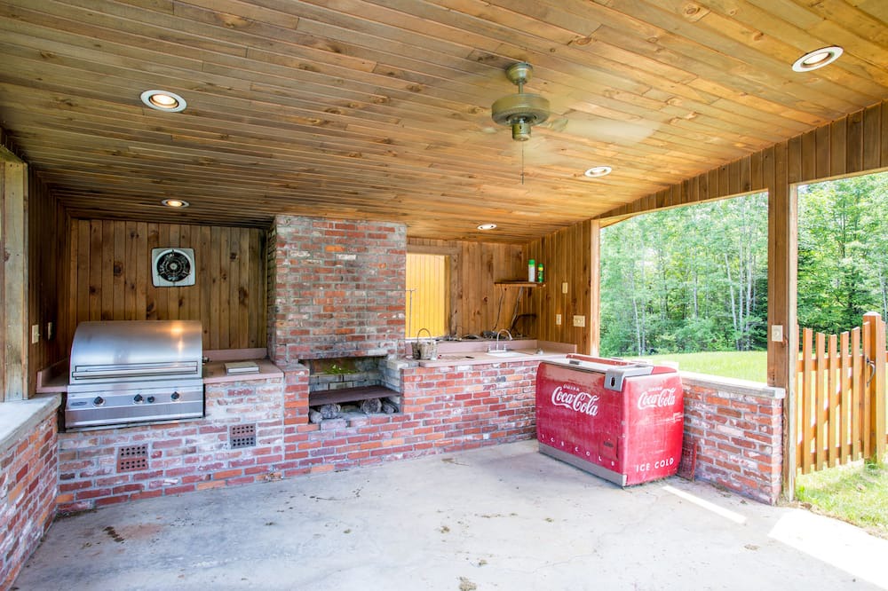 Photo of Outdoor in West Burke