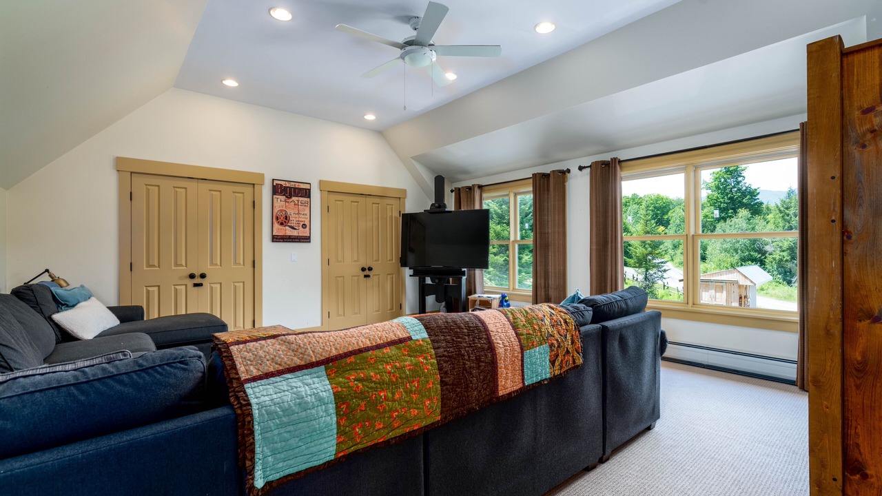 Photo of Livingroom in Morrisville