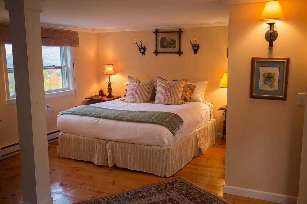 Photo of Bedroom in Morrisville