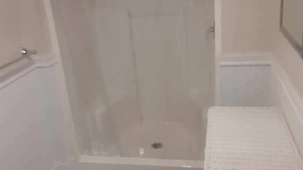 Photo of Bathroom in York Beach