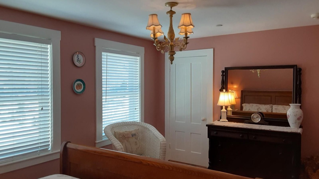 Photo of Bedroom in York Beach