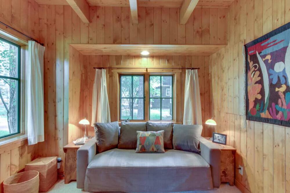 Photo of Bedroom in Camp Sherman